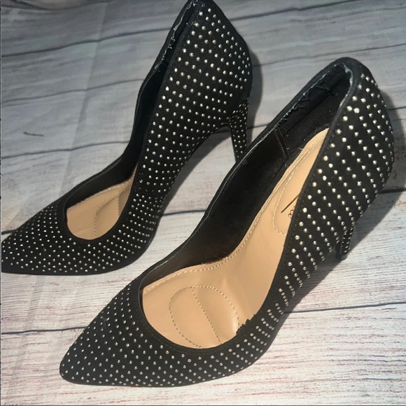 beaded anne michelle heels - Picture 4 of 7